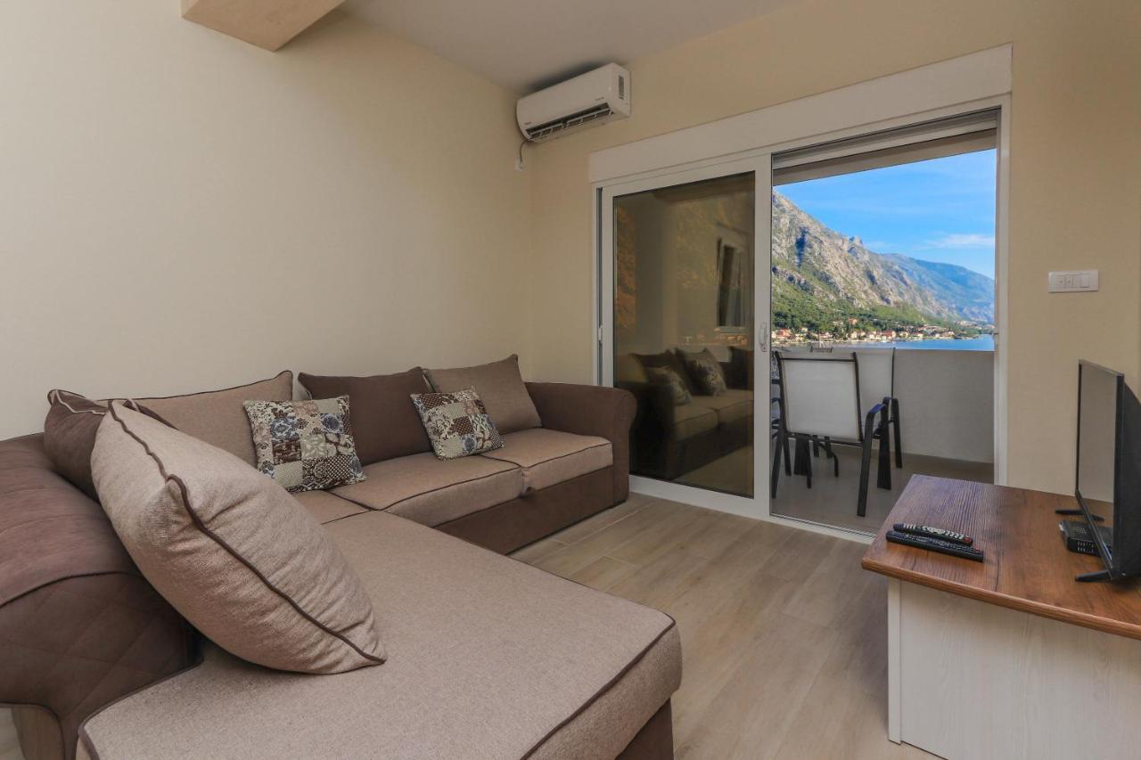 Sea Star Luxury Apartment Kotor Exteriör bild
